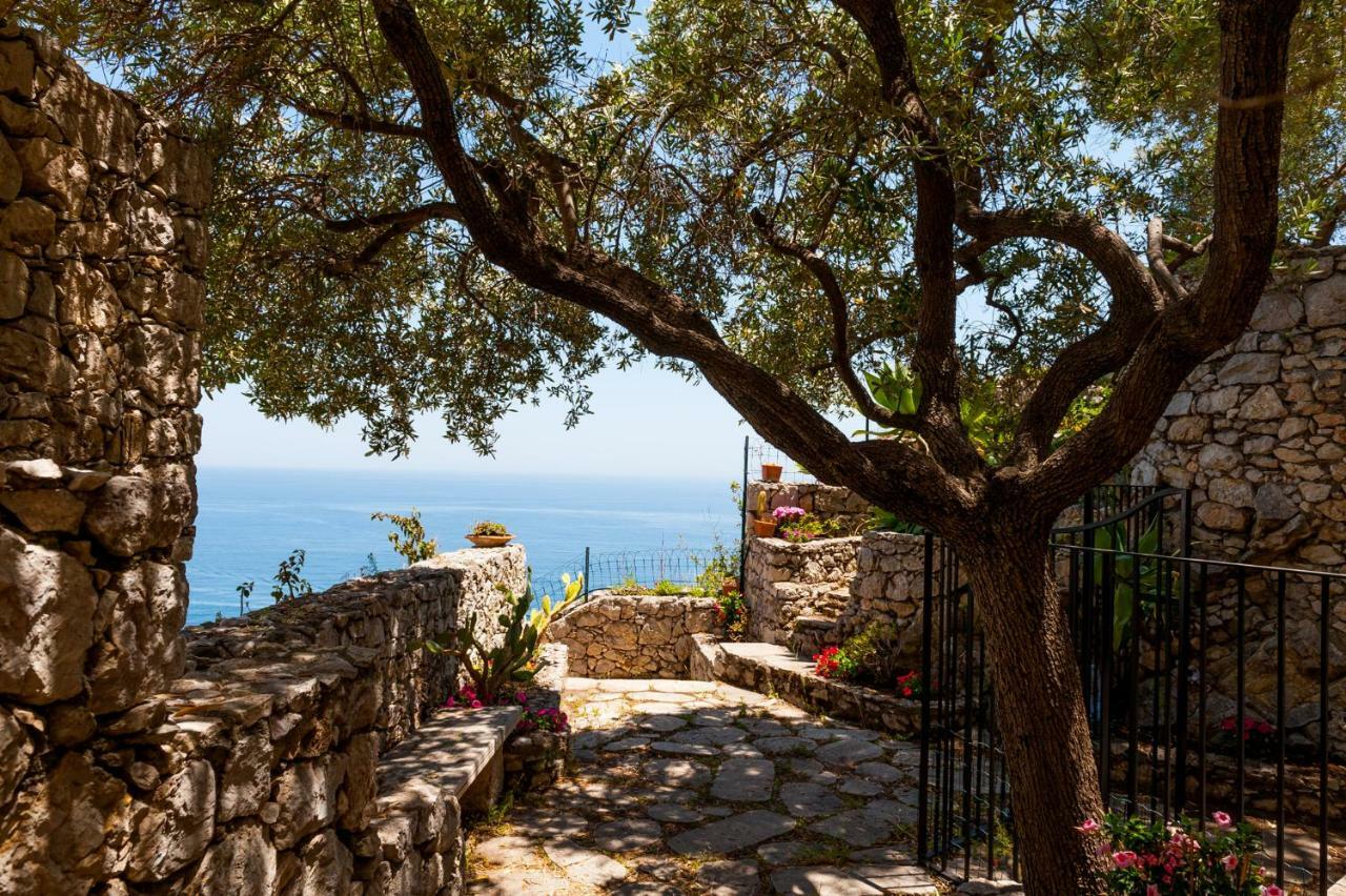 Apartamento Casa Trevelyan Isola Bella Taormina Exterior foto